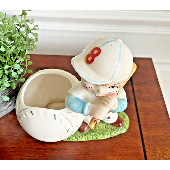 Vintage Lefton The Slugger Boy With Bat Ceramic Planter Baseball - Picture 2 of 6